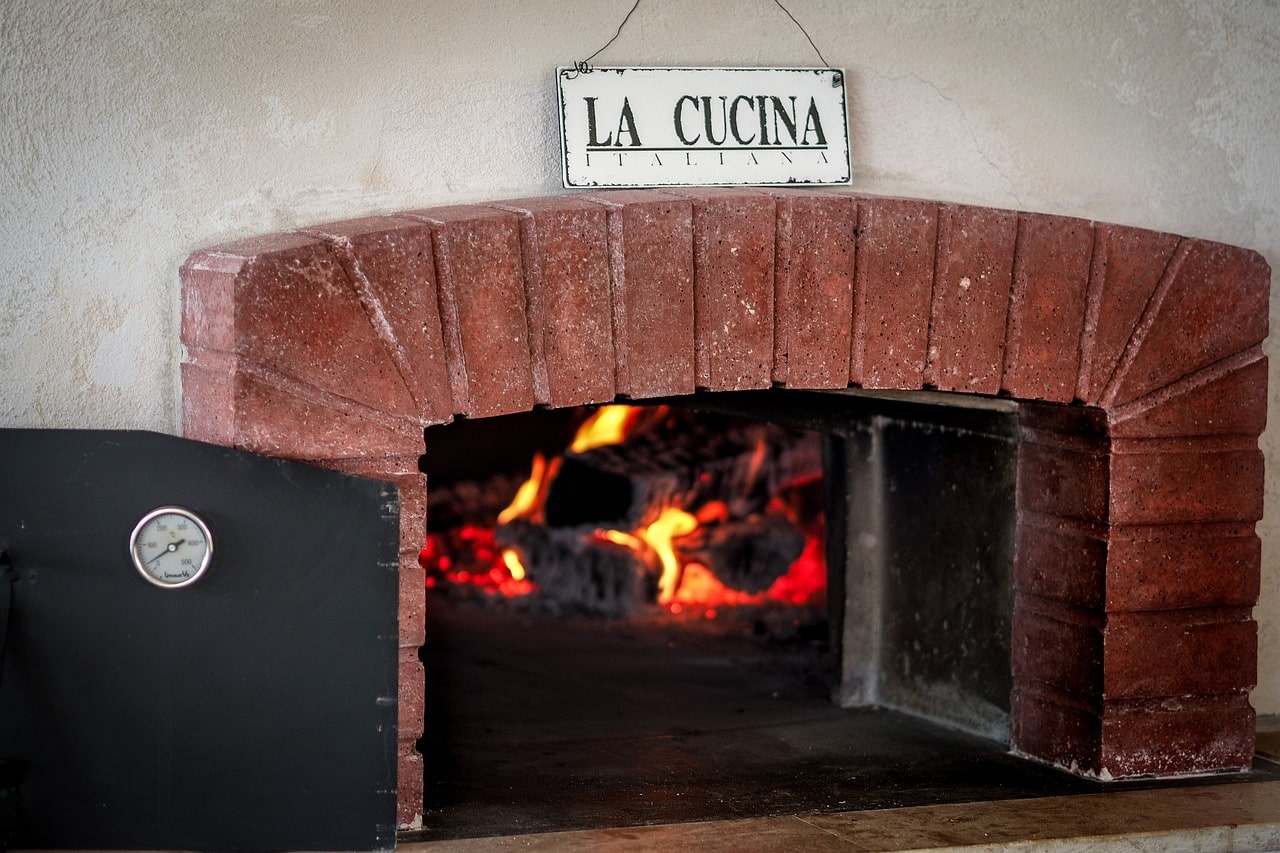 High-Quality Pizza Ovens and Grills Available in Solana Beach, CA Premium Pizza Ovens and Grills in Solana Beach, California